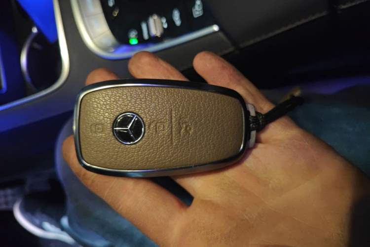 Used Mercedes-Benz S-Class 2018 S 450 L 4MATIC Excellence Special Edition Vehicle Key