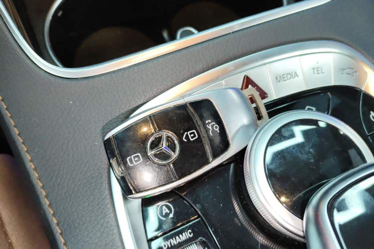 Used Mercedes-Benz S-Class 2018 S 320 L Vehicle Key