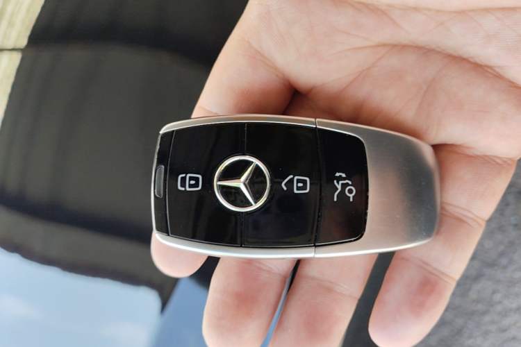 Used Mercedes-Benz S-Class 2018 S 350 L Vehicle Key