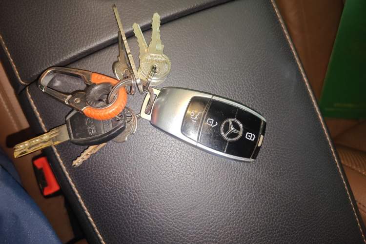 Used Mercedes-Benz S-Class 2018 S 450 L 4MATIC Vehicle Key