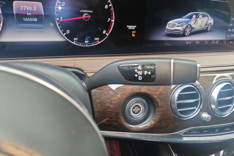Used Mercedes-Benz S-Class 2018 S 320 L Gear Lever