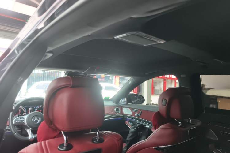Used Mercedes-Benz S-Class 2018 S 320 L Headliner
