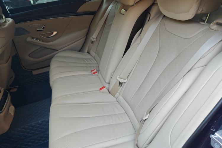 Used Mercedes-Benz S-Class 2018 S 320 L Left Rear Seat