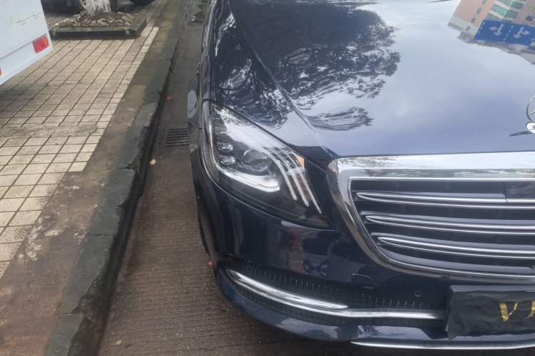 Used Mercedes-Benz S-Class 2018 S 350 L Right Front Headlight