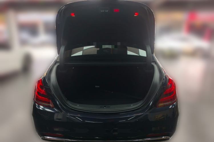 Used Mercedes-Benz S-Class 2018 S 320 L Trunk