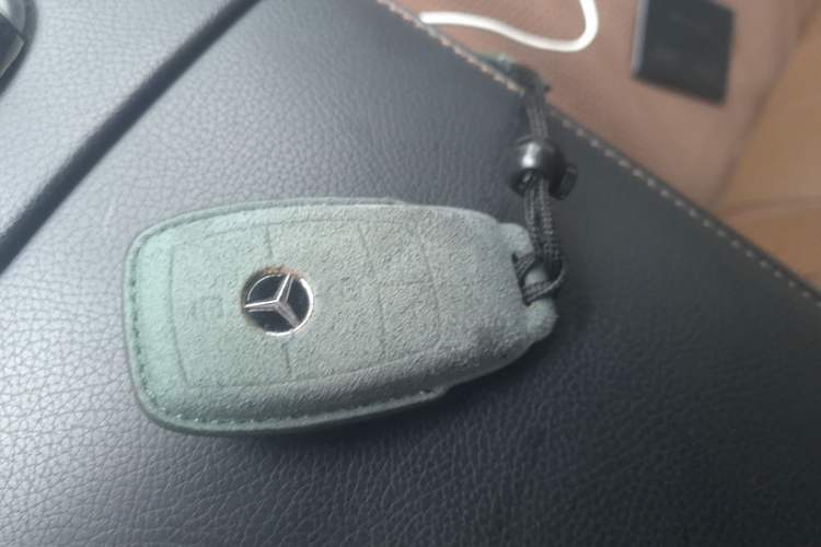 Used Mercedes-Benz S-Class 2018 S 350 L Vehicle Key