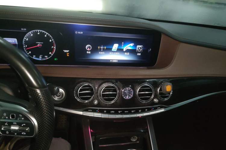 Used Mercedes-Benz S-Class 2018 S 450 L 4MATIC Excellence Special Edition Audio And AC Panel