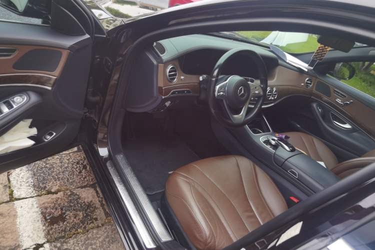 Used Mercedes-Benz S-Class 2018 S 320 L Driver Seat