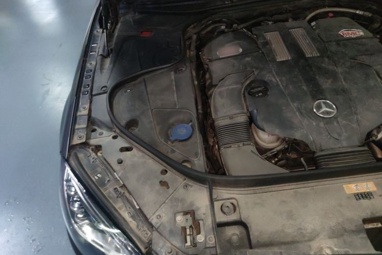 Used Mercedes-Benz S-Class 2018 S 450 L 4MATIC Excellence Special Edition Engine Bay Right