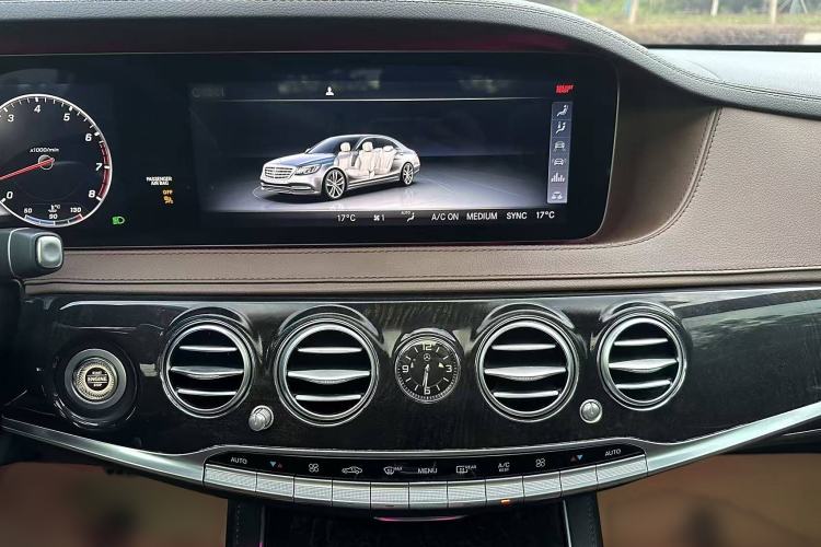 Used Mercedes-Benz S-Class 2018 S 450 L 4MATIC Excellence Special Edition Interior 5