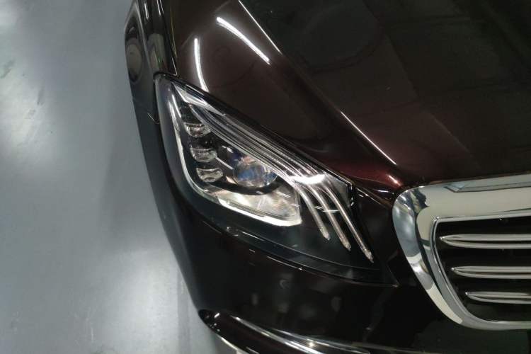 Used Mercedes-Benz S-Class 2018 S 450 L 4MATIC Excellence Special Edition Right Front Headlight