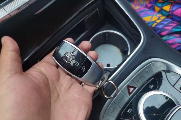 Used Mercedes-Benz S-Class 2018 S 320 L Vehicle Key