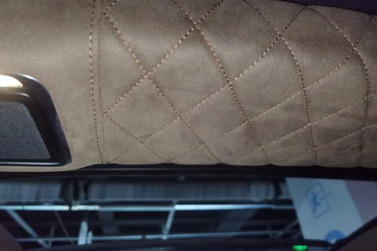 Used Mercedes-Benz S-Class 2018 S 320 L Headliner