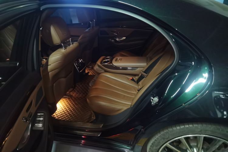 Used Mercedes-Benz S-Class 2018 S 320 L Left Rear Seat