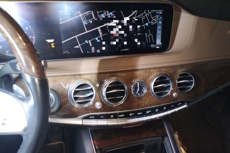 Used Mercedes-Benz S-Class 2018 S 350 L Audio And AC Panel