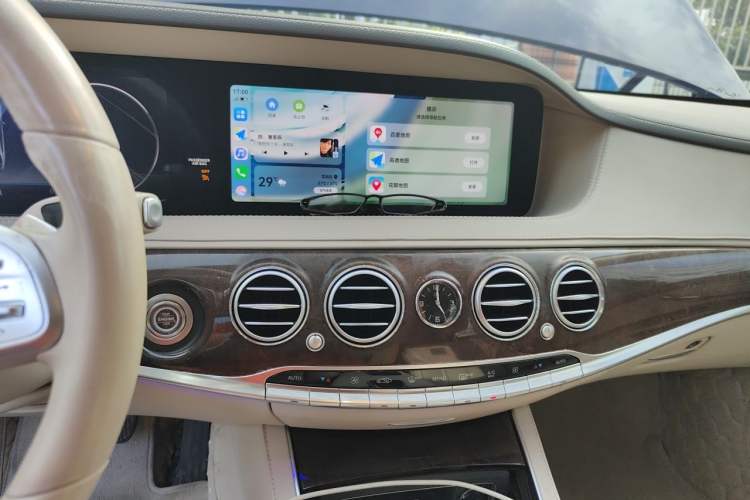 Used Mercedes-Benz S-Class 2018 S 450 L Audio And AC Panel