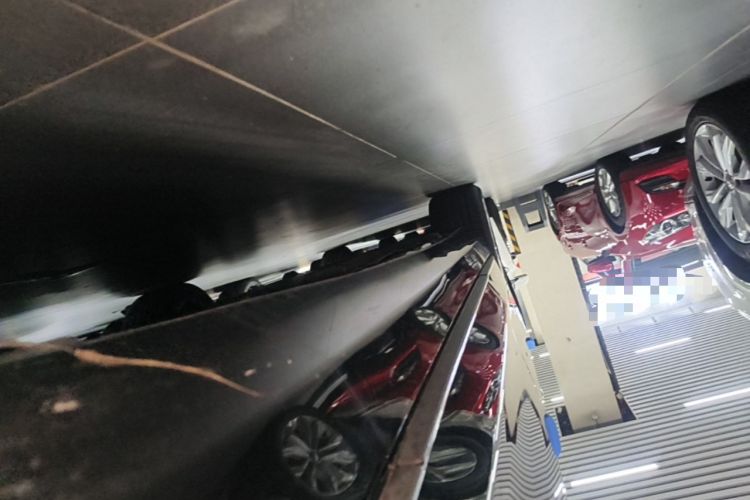 Used Mercedes-Benz S-Class 2018 S 320 L Right Side Sill