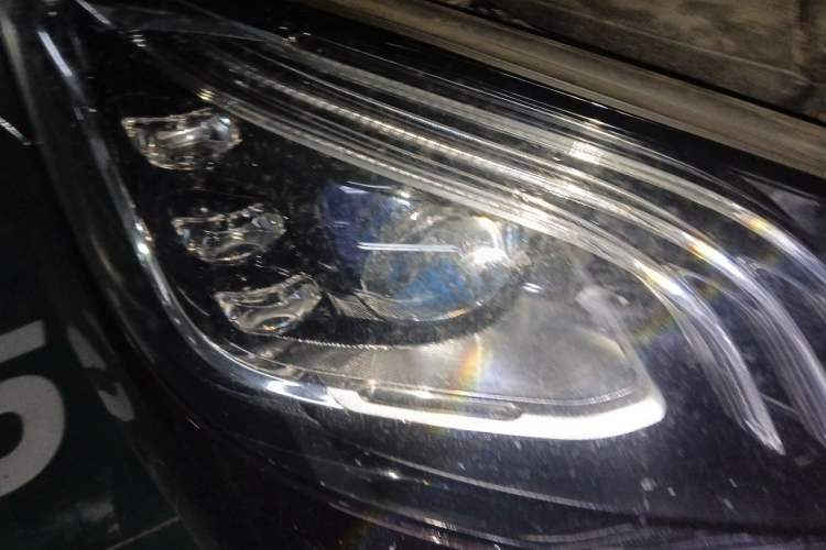 Used Mercedes-Benz S-Class 2018 S 320 L Right Front Headlight