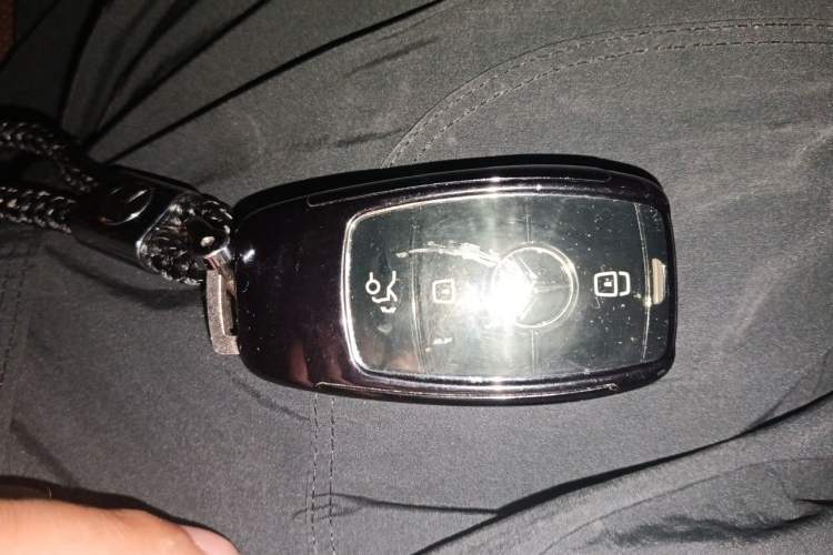 Used Mercedes-Benz S-Class 2018 S 320 L Vehicle Key