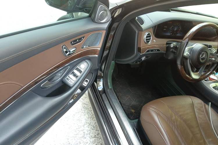 Used Mercedes-Benz S-Class 2018 S 350 L Driver Seat