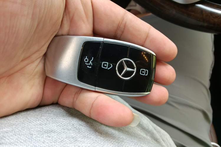 Used Mercedes-Benz S-Class 2018 S 350 L Vehicle Key
