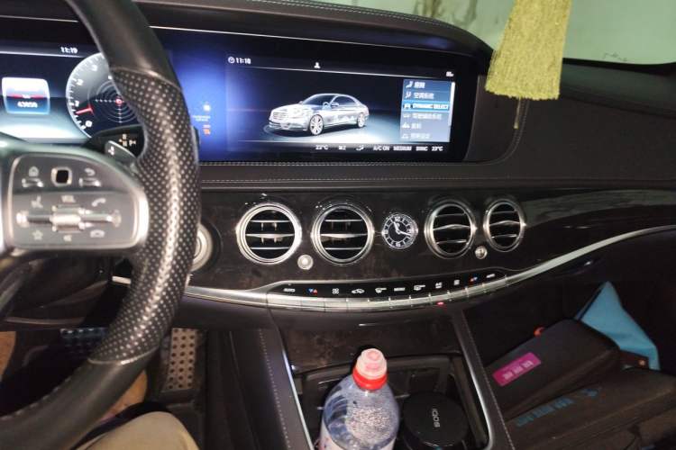 Used Mercedes-Benz S-Class 2018 S 450 L 4MATIC Audio And AC Panel