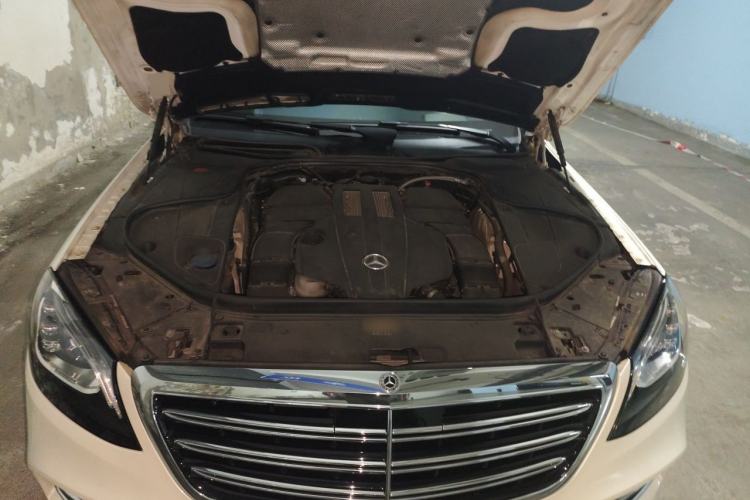 Used Mercedes-Benz S-Class 2018 S 450 L 4MATIC Engine Bay