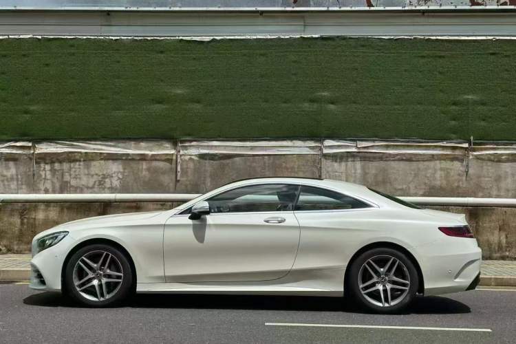 Used Mercedes-Benz S-Class 2018 S 450 4MATIC Coupe Exterior 3