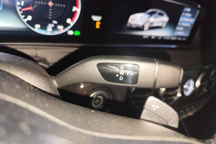 Used Mercedes-Benz S-Class 2018 S 450 L 4MATIC Gear Lever