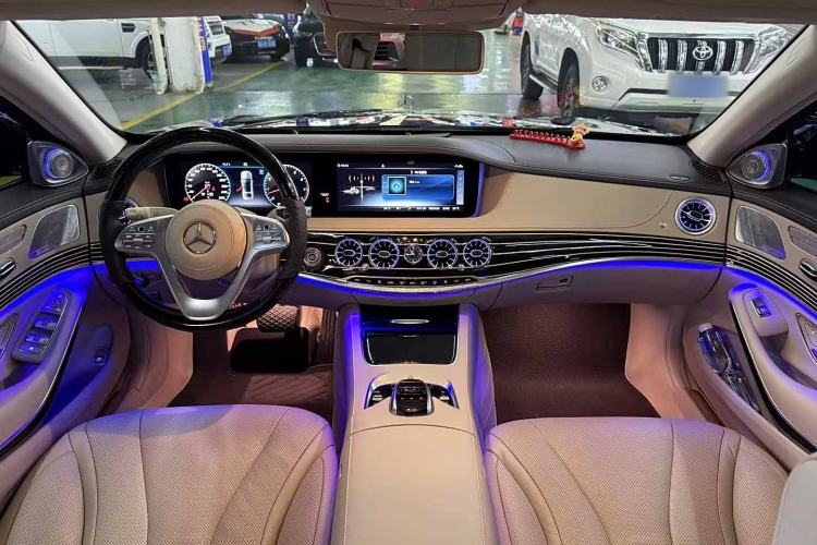 Used Mercedes-Benz S-Class 2018 S 350 L Interior 1