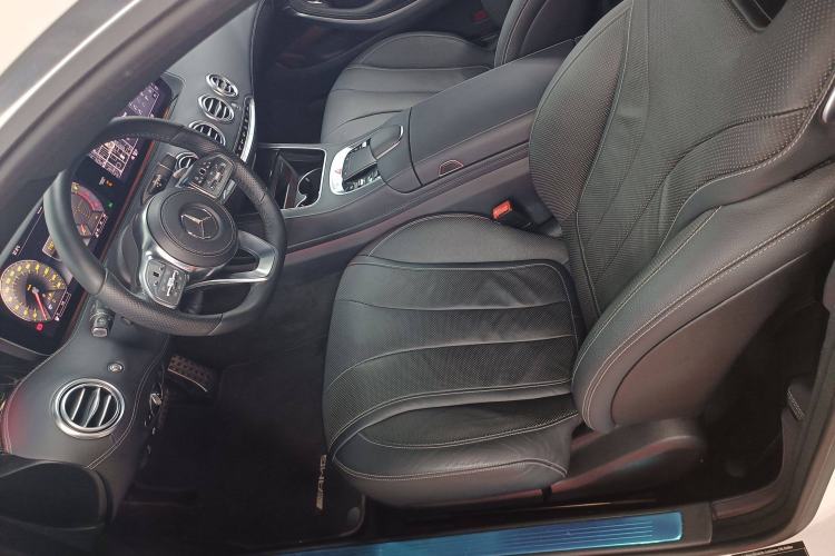 Used Mercedes-Benz S-Class 2018 S 450 4MATIC Coupe Left Front Seat