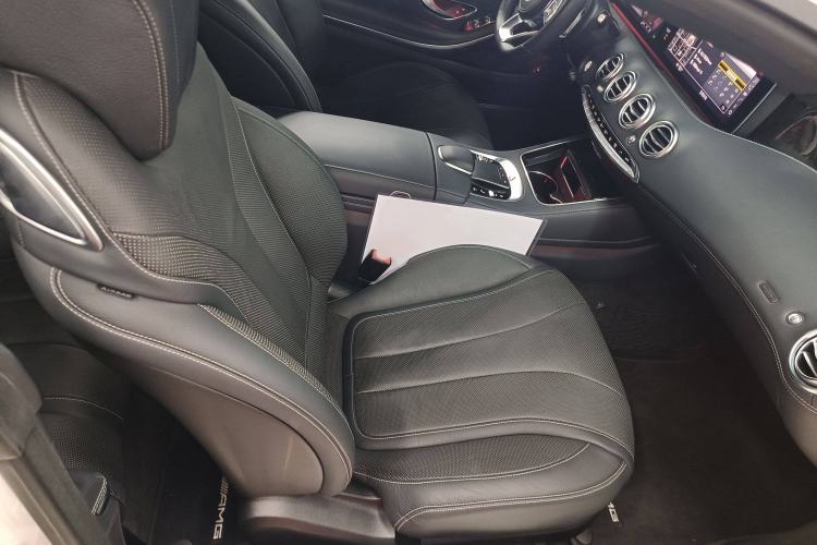 Used Mercedes-Benz S-Class 2018 S 450 4MATIC Coupe Right Front Seat