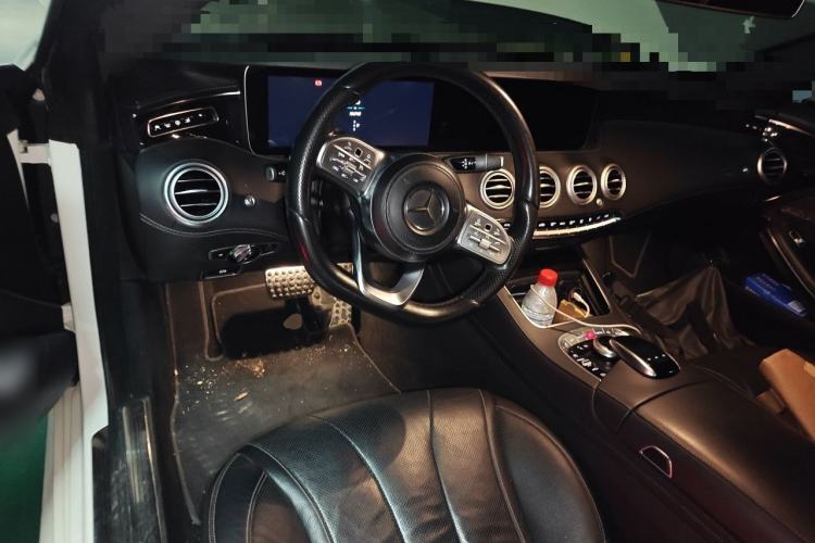 Used Mercedes-Benz S-Class 2018 S 450 4MATIC Coupe Steering Wheel