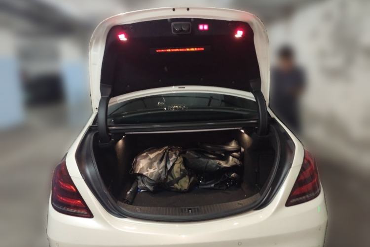 Used Mercedes-Benz S-Class 2018 S 450 L 4MATIC Trunk