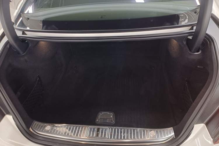 Used Mercedes-Benz S-Class 2018 S 450 4MATIC Coupe Trunk