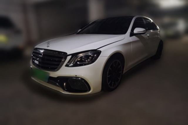 Mercedes-Benz S-Class 2019 S 320 L usado