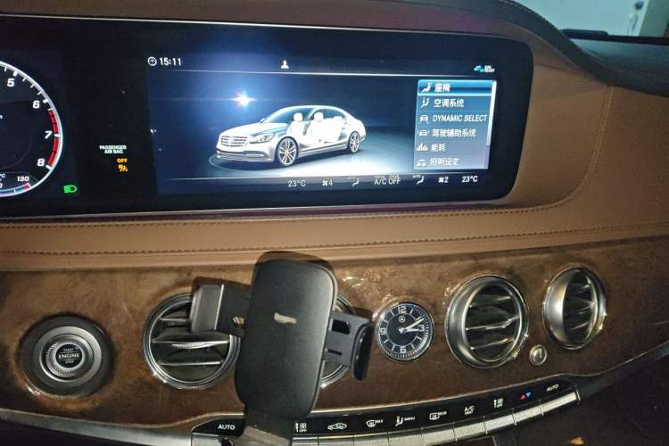 Used Mercedes-Benz S-Class 2019 S 350 L Executive Edition Audio And AC Panel