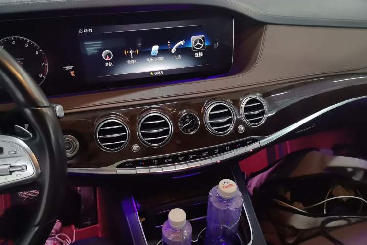 Used Mercedes-Benz S-Class 2019 S 450 L Audio And AC Panel