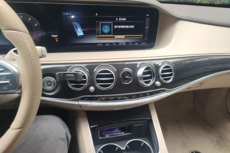Used Mercedes-Benz S-Class 2019 S 450 L 4MATIC Audio And AC Panel