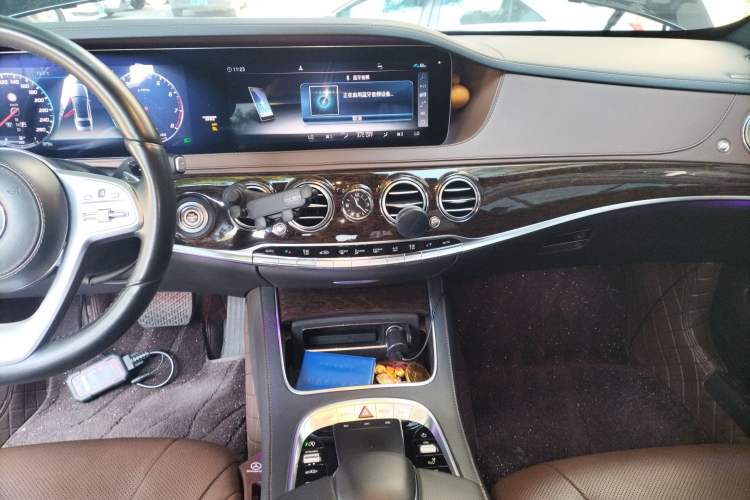 Used Mercedes-Benz S-Class 2019 S 320 L Audio And AC Panel