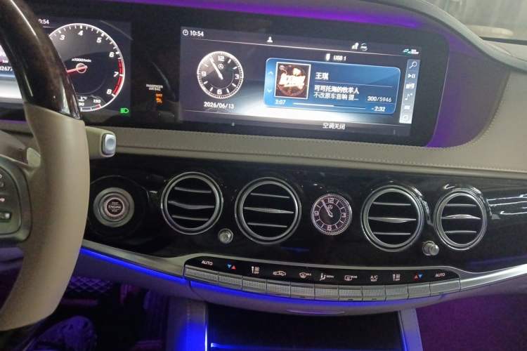 Used Mercedes-Benz S-Class 2019 S 350 L Luxury Edition Prestige Edition Audio And AC Panel