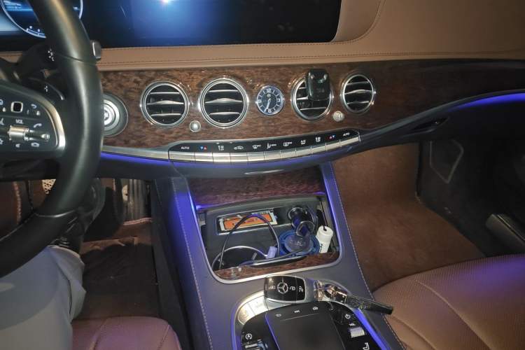 Used Mercedes-Benz S-Class 2019 S 320 L Audio And AC Panel