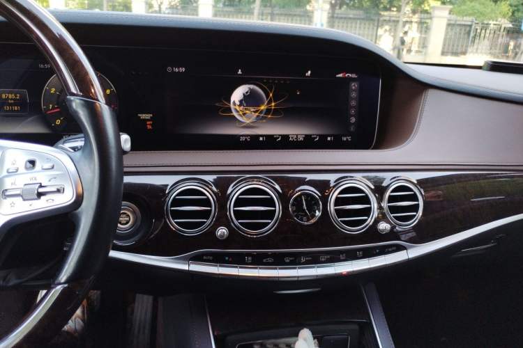 Used Mercedes-Benz S-Class 2019 S 350 L Executive Edition Audio And AC Panel