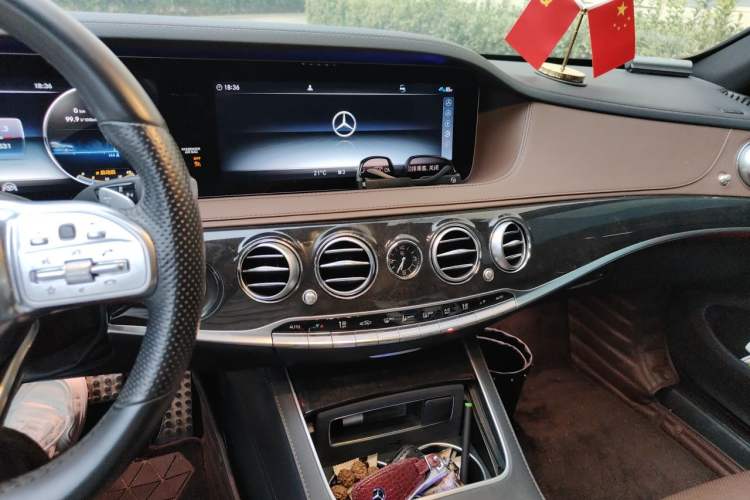 Used Mercedes-Benz S-Class 2019 S 450 L 4MATIC Audio And AC Panel