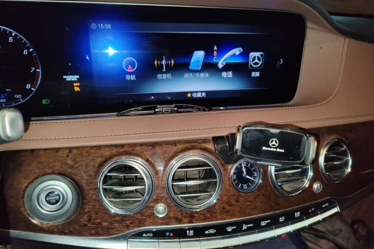 Used Mercedes-Benz S-Class 2019 S 320 L Audio And AC Panel