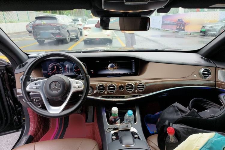 Used Mercedes-Benz S-Class 2019 S 450 L Center Console