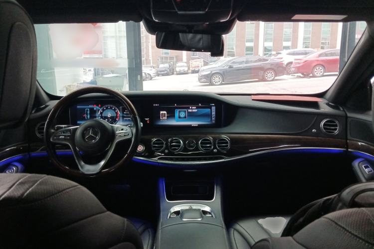 Used Mercedes-Benz S-Class 2019 S 350 L Executive Edition Center Console
