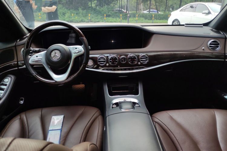 Used Mercedes-Benz S-Class 2019 S 350 L Prestige Model Ultimate Collection Center Console