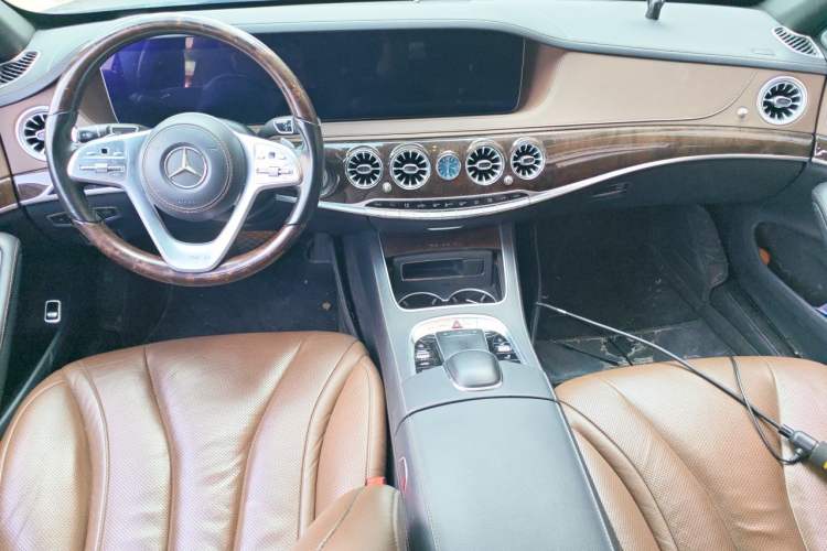 Used Mercedes-Benz S-Class 2019 S 350 L Prestige Model Ultimate Collection Center Console