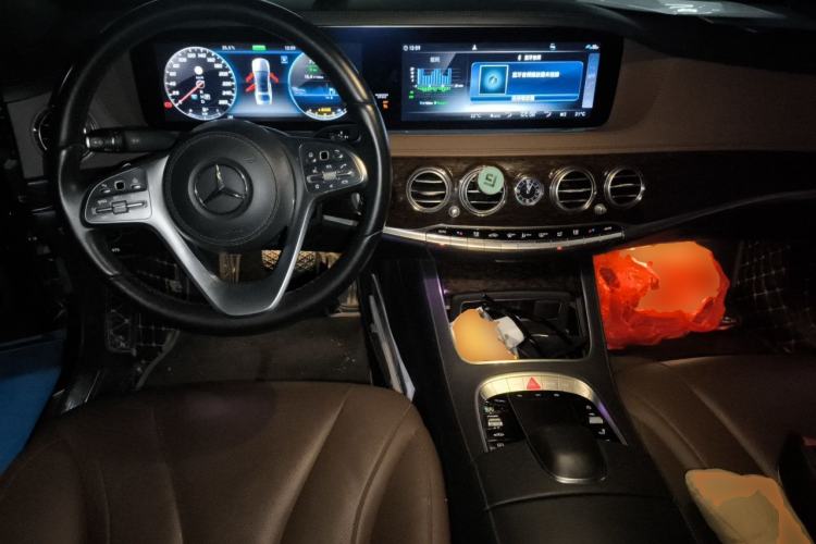 Used Mercedes-Benz S-Class 2019 S 320 L Center Console
